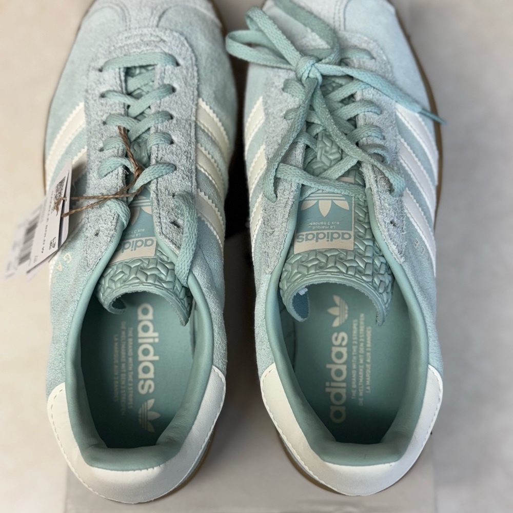 NWT! Adidas | Gazelle Bold - Ash Green, Size 9 - Picture 4 of 14